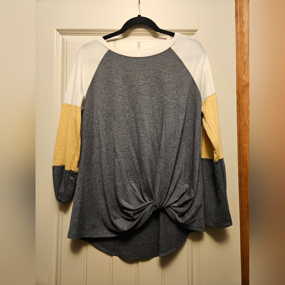 Maurices Colorblock Knotted Women's Top